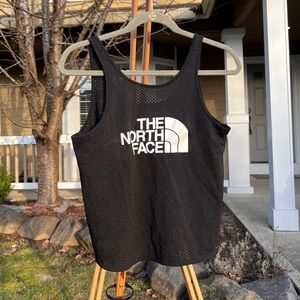 The north face women’s tank top small